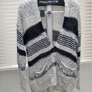 Womens A&F sweater